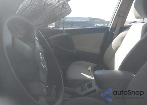 2012 Toyota Rav4 z USA, uszkodzony, nr VIN 2T3ZF4DV8CW129011